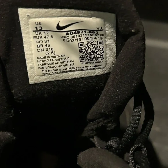 Nike Air Max 270 React - Picture 12 of 13